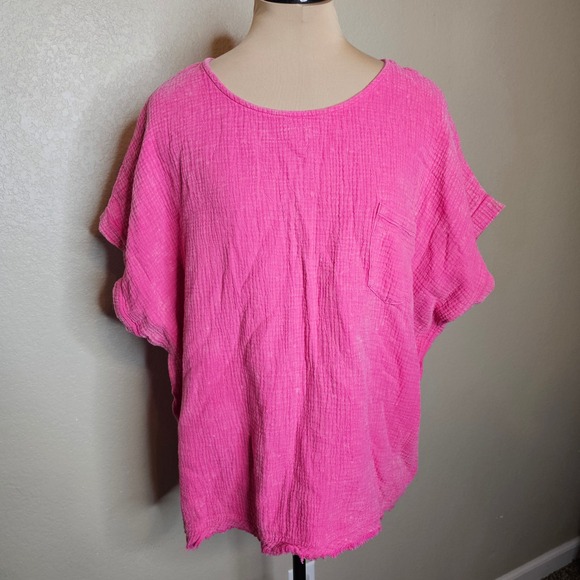 Umgee Hot Pink Gauze Textured Pocket Tshirt Top Size Large - Picture 2 of 6